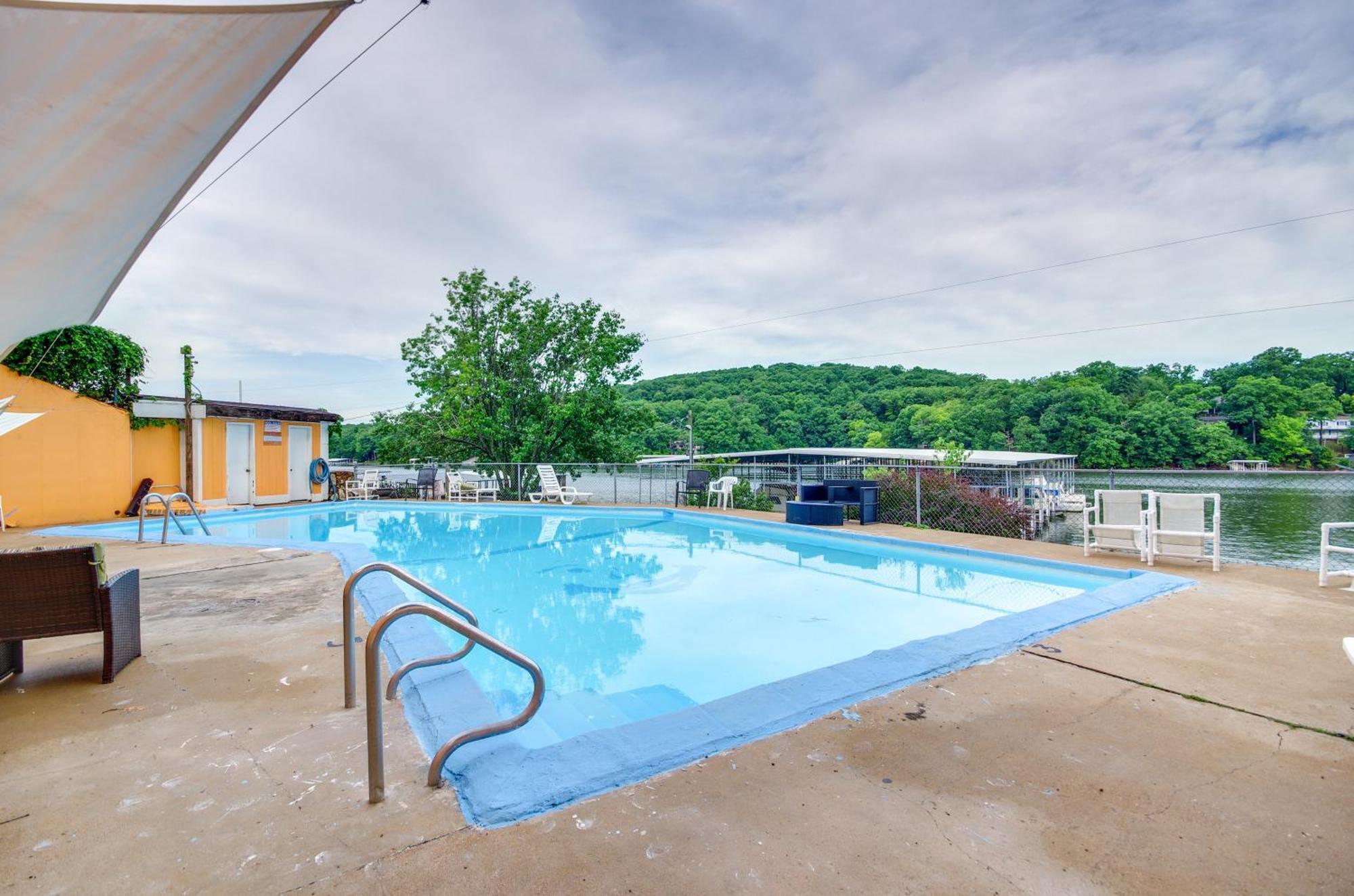 Cozy Lake Ozark Condo Rental With Grill, Pool Access Buitenkant foto