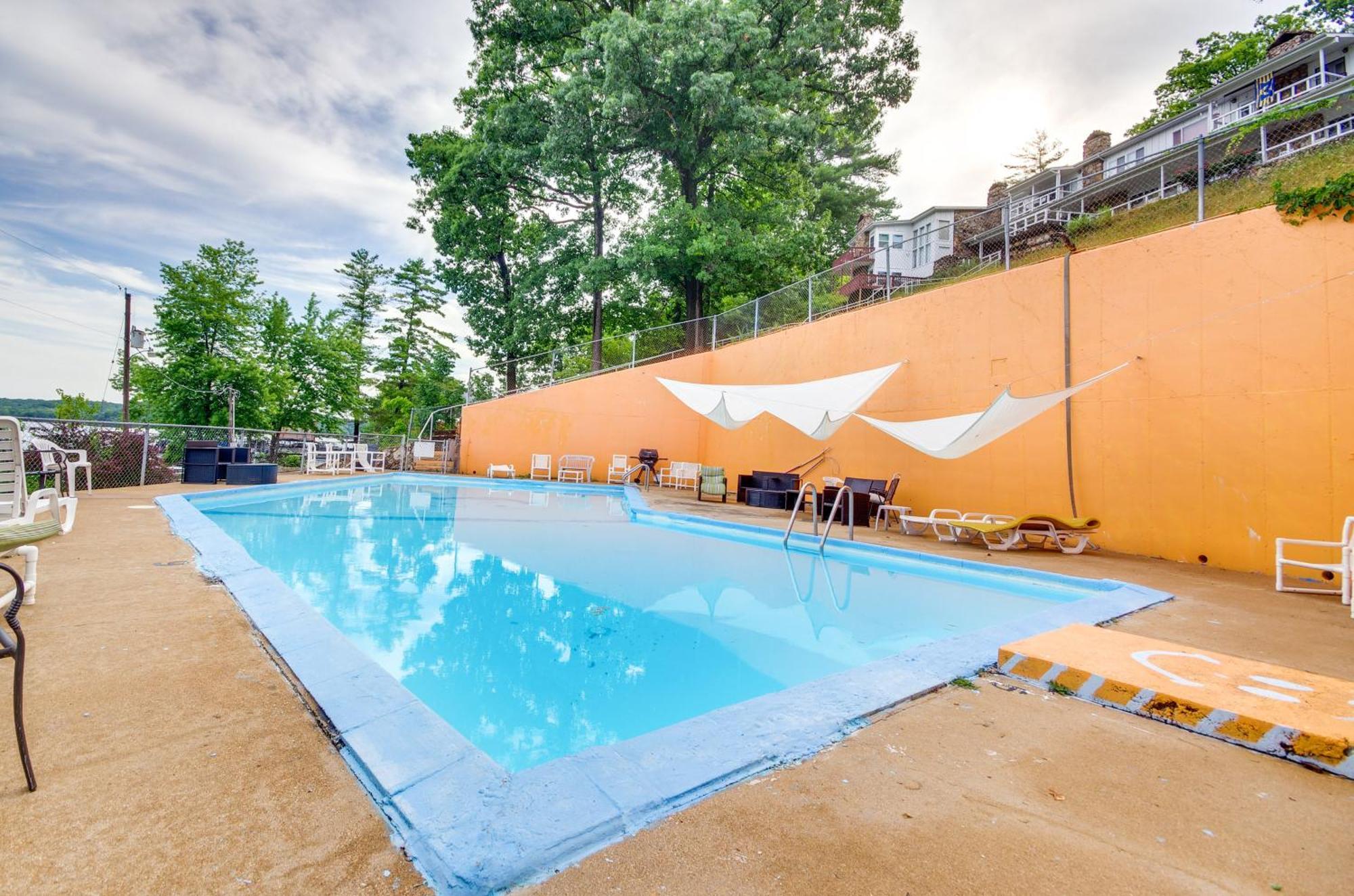Cozy Lake Ozark Condo Rental With Grill, Pool Access Buitenkant foto