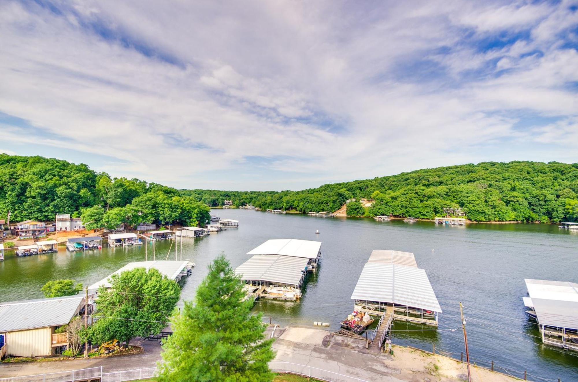 Cozy Lake Ozark Condo Rental With Grill, Pool Access Buitenkant foto