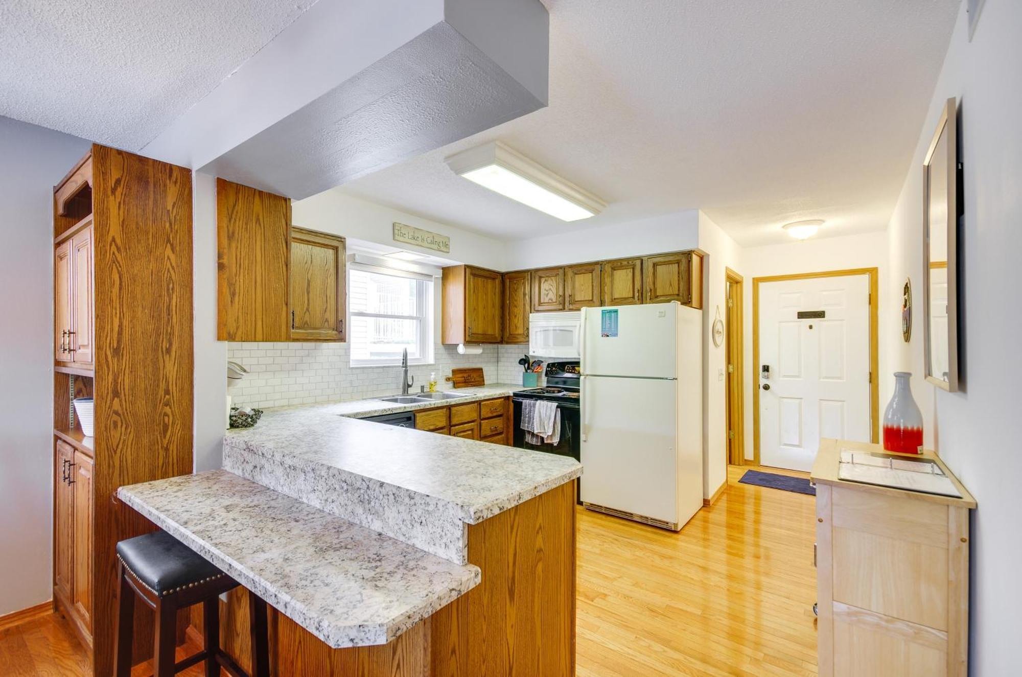 Cozy Lake Ozark Condo Rental With Grill, Pool Access Buitenkant foto