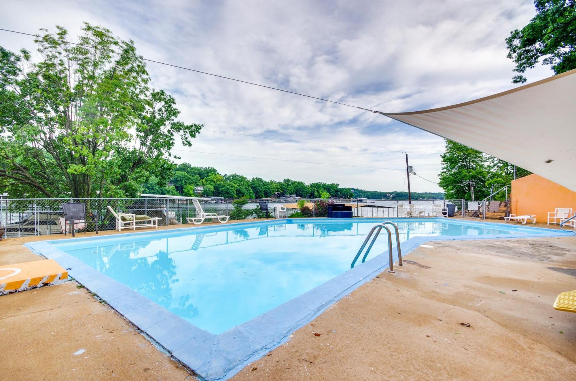 Cozy Lake Ozark Condo Rental With Grill, Pool Access Buitenkant foto